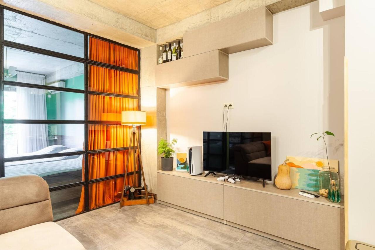 Veli Group Apartment Near White Bridge ° Kʼutʼaisi Exterior foto