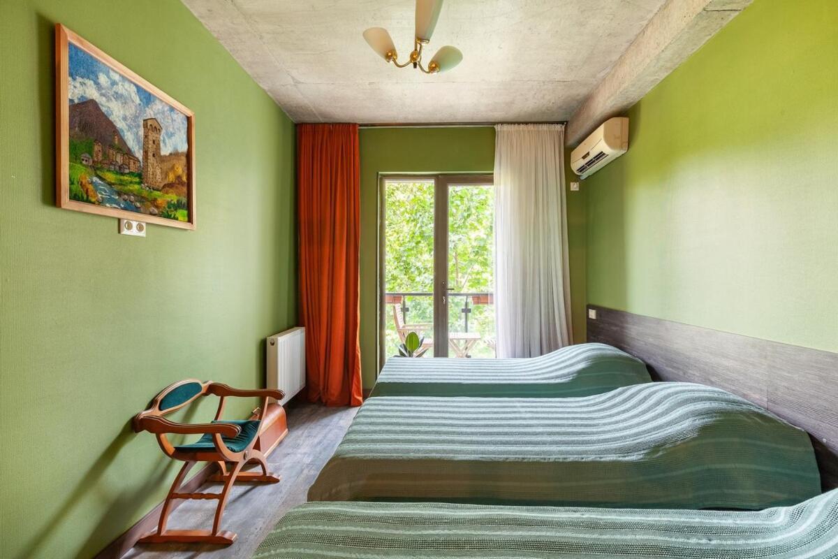 Veli Group Apartment Near White Bridge ° Kʼutʼaisi Exterior foto